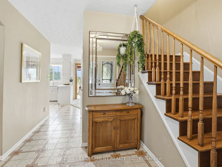 57 Neil Avenue, Hamilton, ON, L8G 2N1 - 8