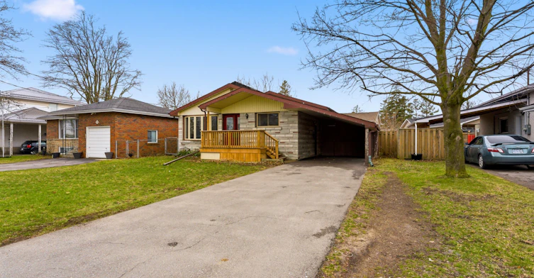 Lower Unit-10 Plaza Square, Belleville, ON, K8N 4J3 - 3