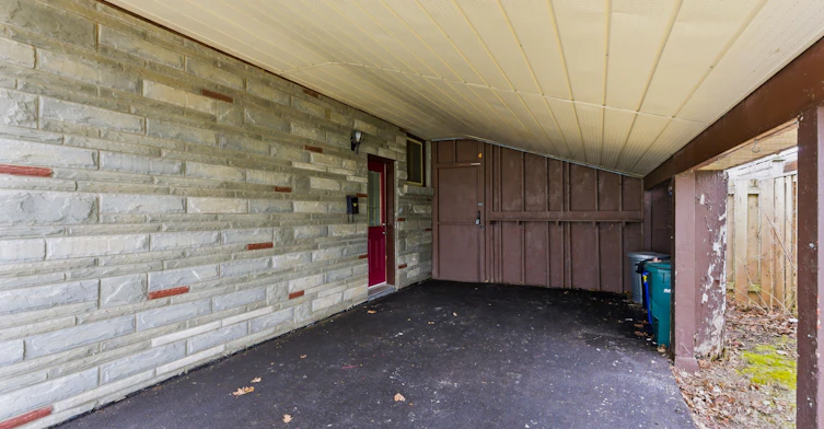 Lower Unit-10 Plaza Square, Belleville, ON, K8N 4J3 - 5