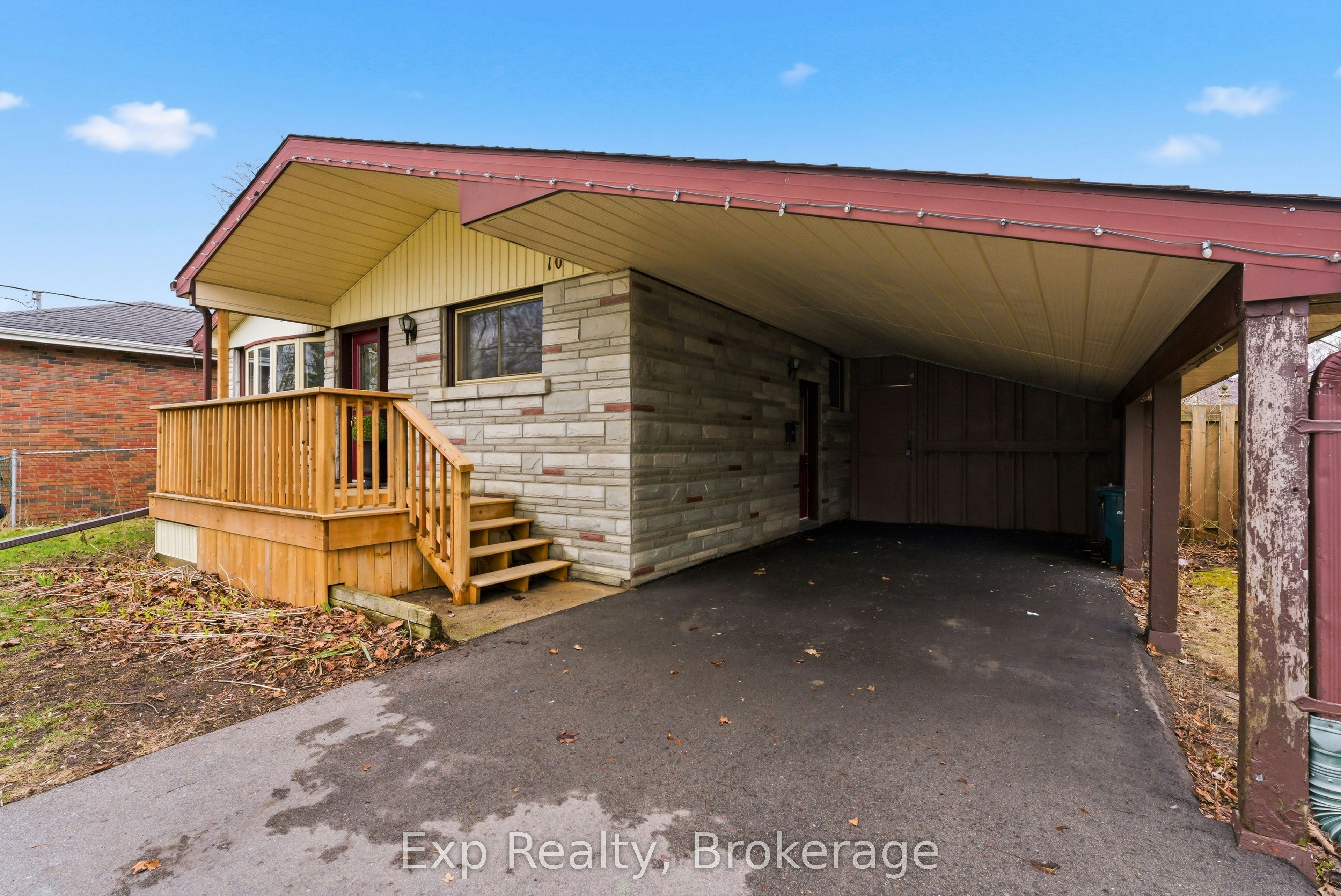 Lower Unit-10 Plaza Square, Belleville, ON, K8N 4J3 - 4