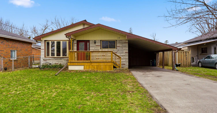 Lower Unit-10 Plaza Square, Belleville, ON, K8N 4J3 - 2