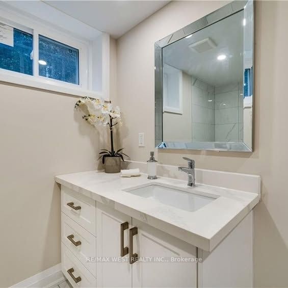 Basement-150 West 27th Street, Hamilton, ON, L9C 5A3 - 11