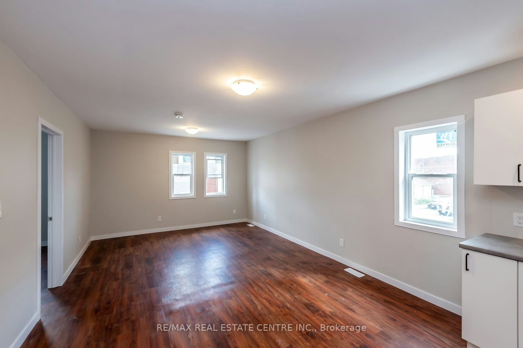 A-104 Beach Road, Hamilton, ON, L8L 3Z9 - 8