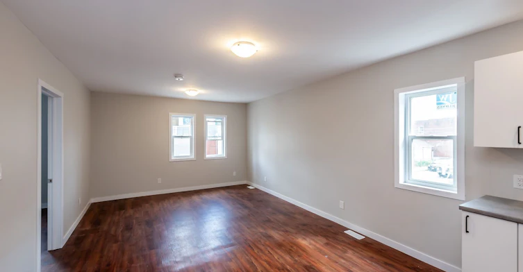 A-104 Beach Road, Hamilton, ON, L8L 3Z9 - 8