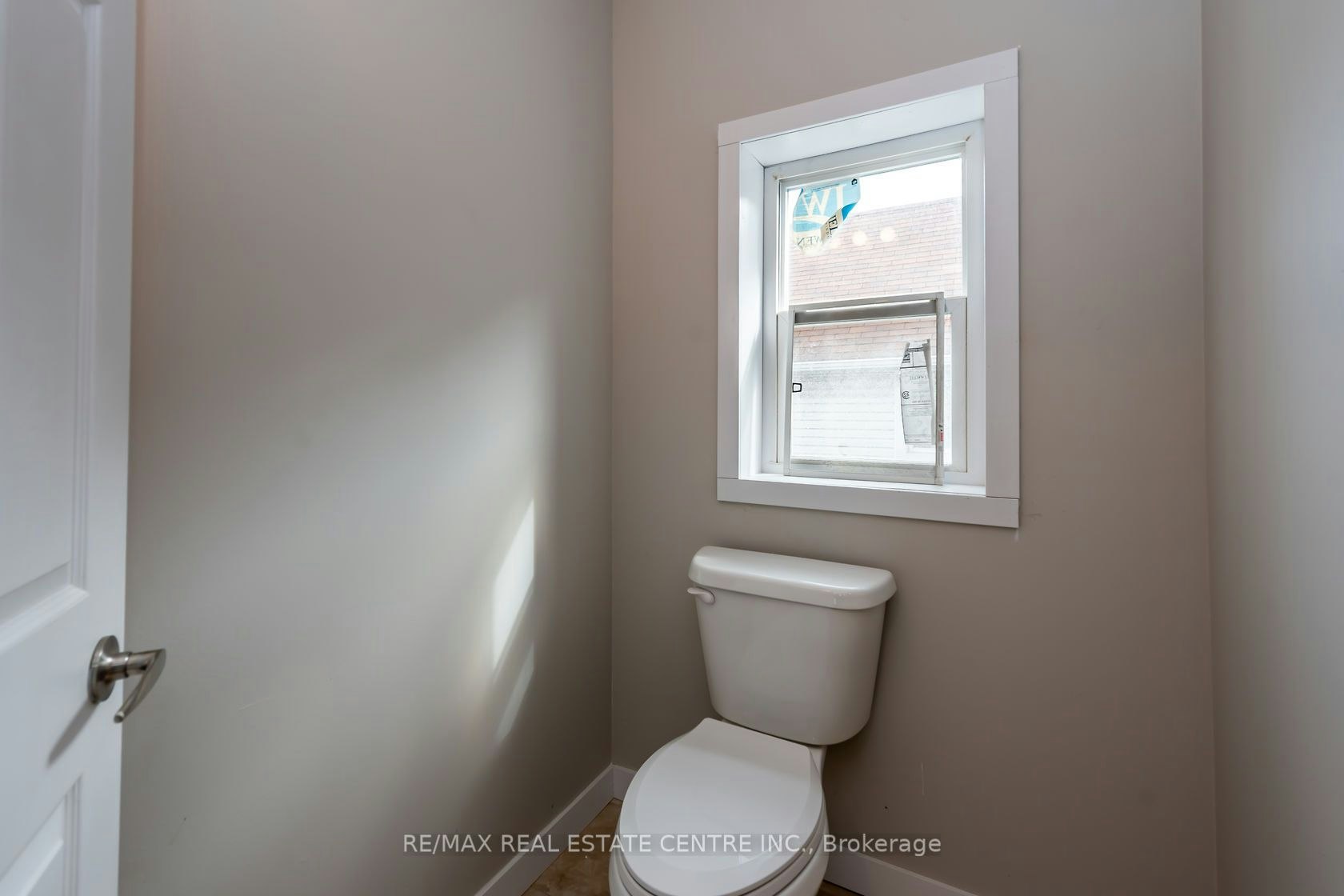 A-104 Beach Road, Hamilton, ON, L8L 3Z9 - 16