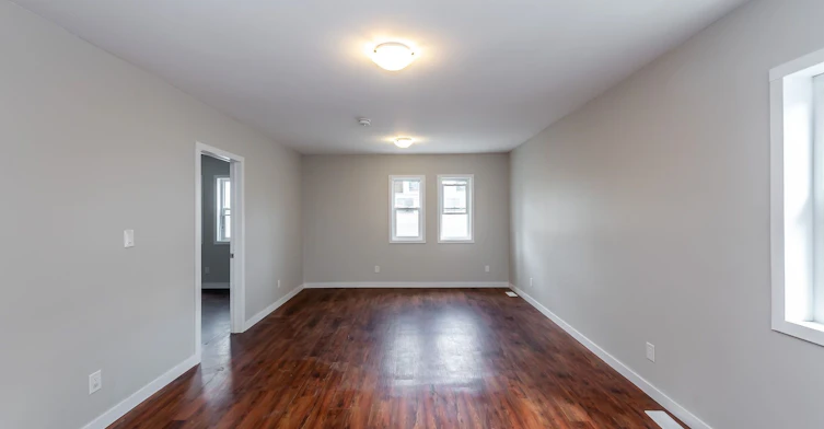 A-104 Beach Road, Hamilton, ON, L8L 3Z9 - 9