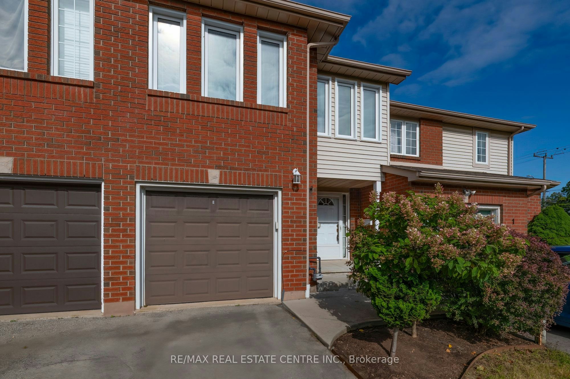 2 Walker Court, Grimsby, ON, L3M 5J5