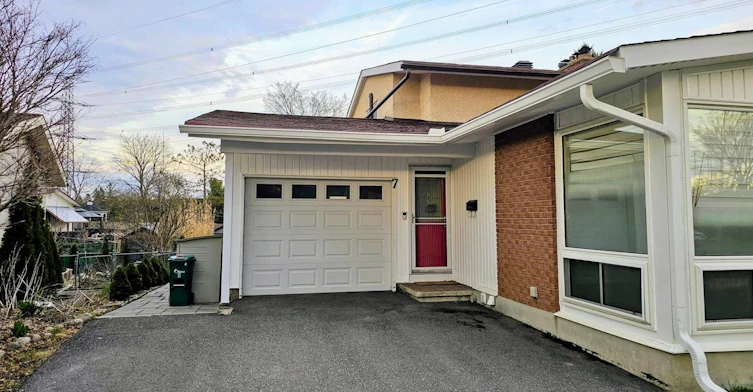 BSMT-7 Medhurst Drive, Ottawa, ON, K2G 3X7 - 2