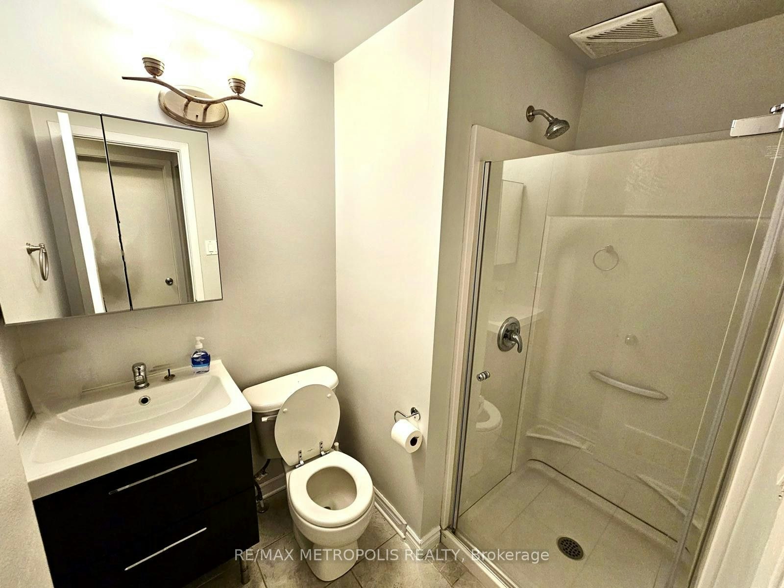 BSMT-7 Medhurst Drive, Ottawa, ON, K2G 3X7 - 10