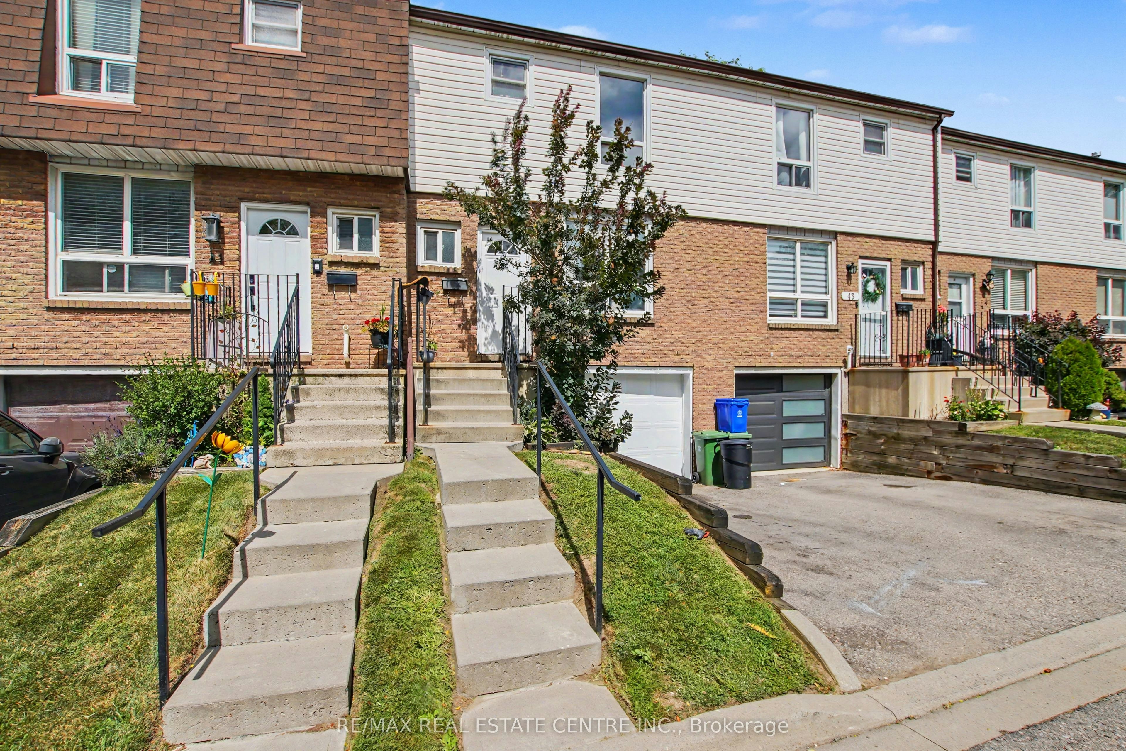 42-17 Quail Drive, Hamilton, ON, L8W 1N1