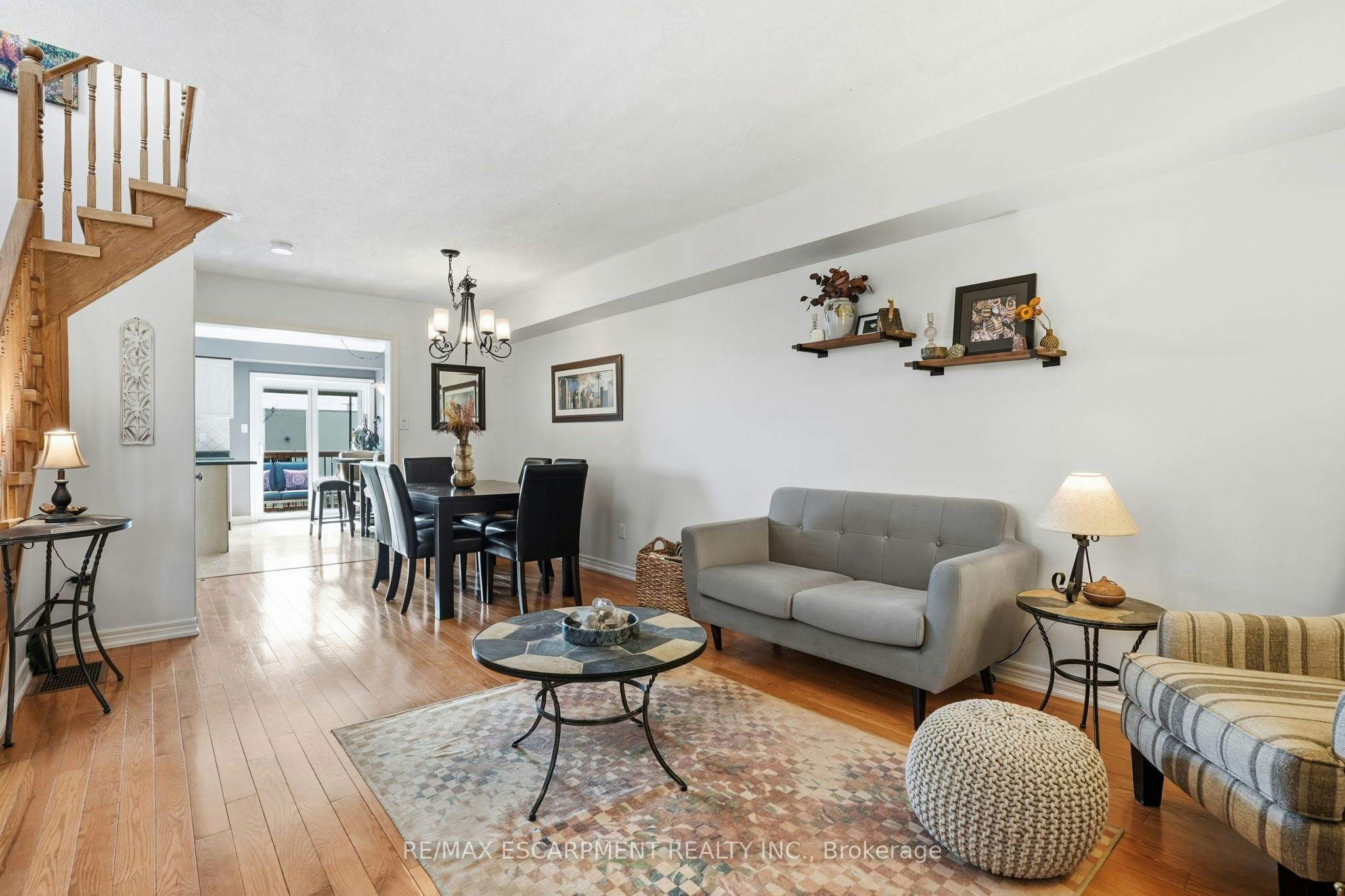 8 Slater Court - 5