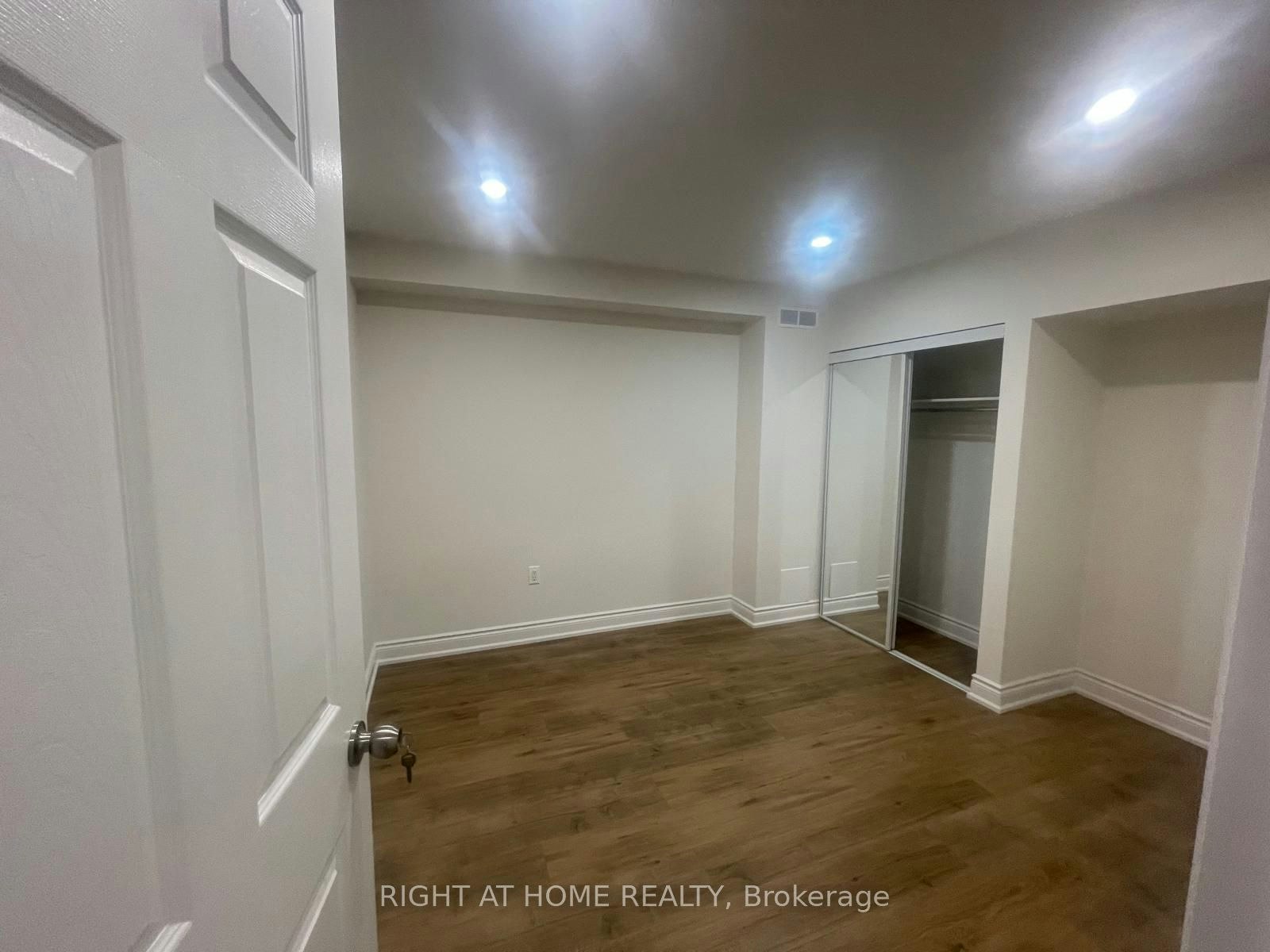 Bsmt-49 Masters Street, Welland, ON, L3B 0N4 - 12