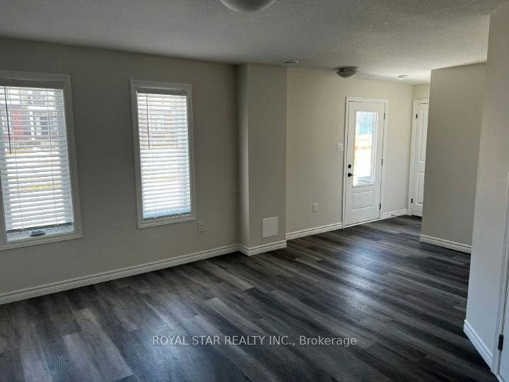 32-2529 Meadowlands Way, London, ON, N6G 5L8 - 2