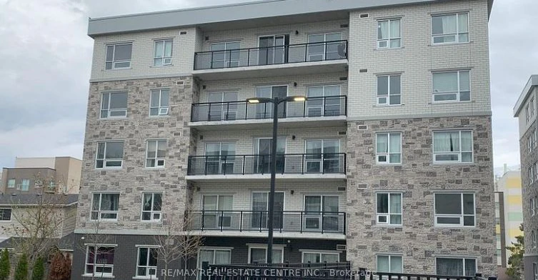 B 104-275 Larch Street, Waterloo, ON, N2L 3R2
