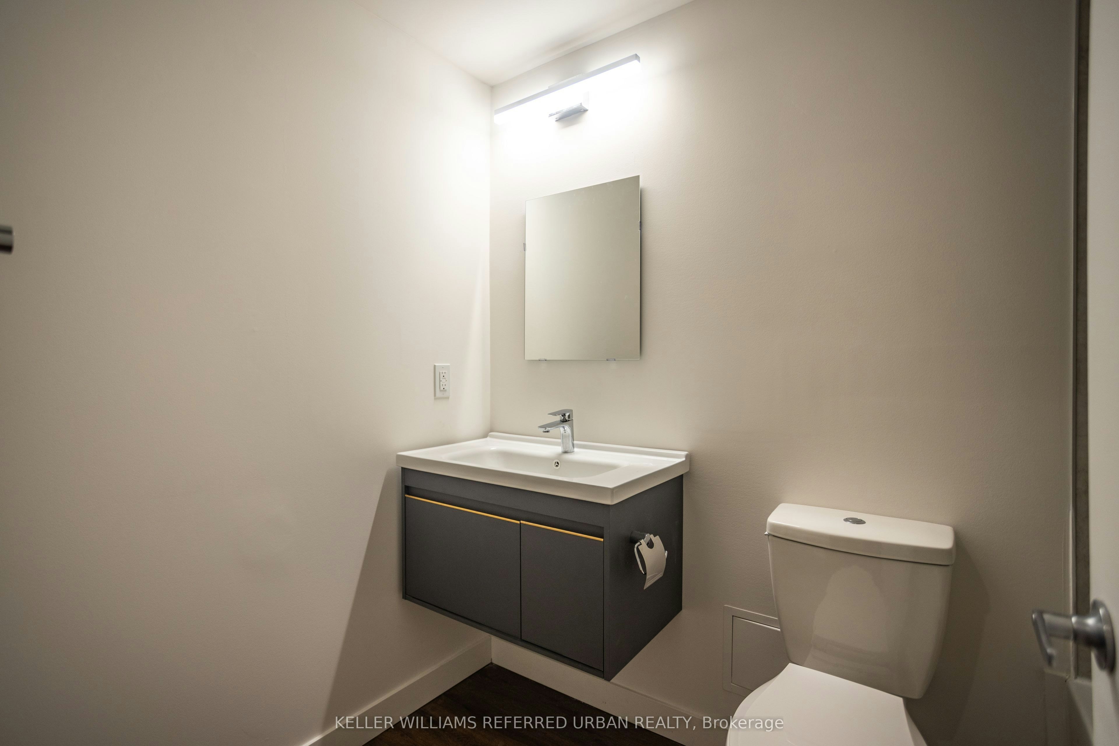 303-325 University Avenue W, Cobourg, ON, K9A 3S9 - 12