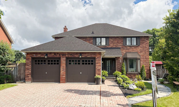 167 Bayne Crescent
