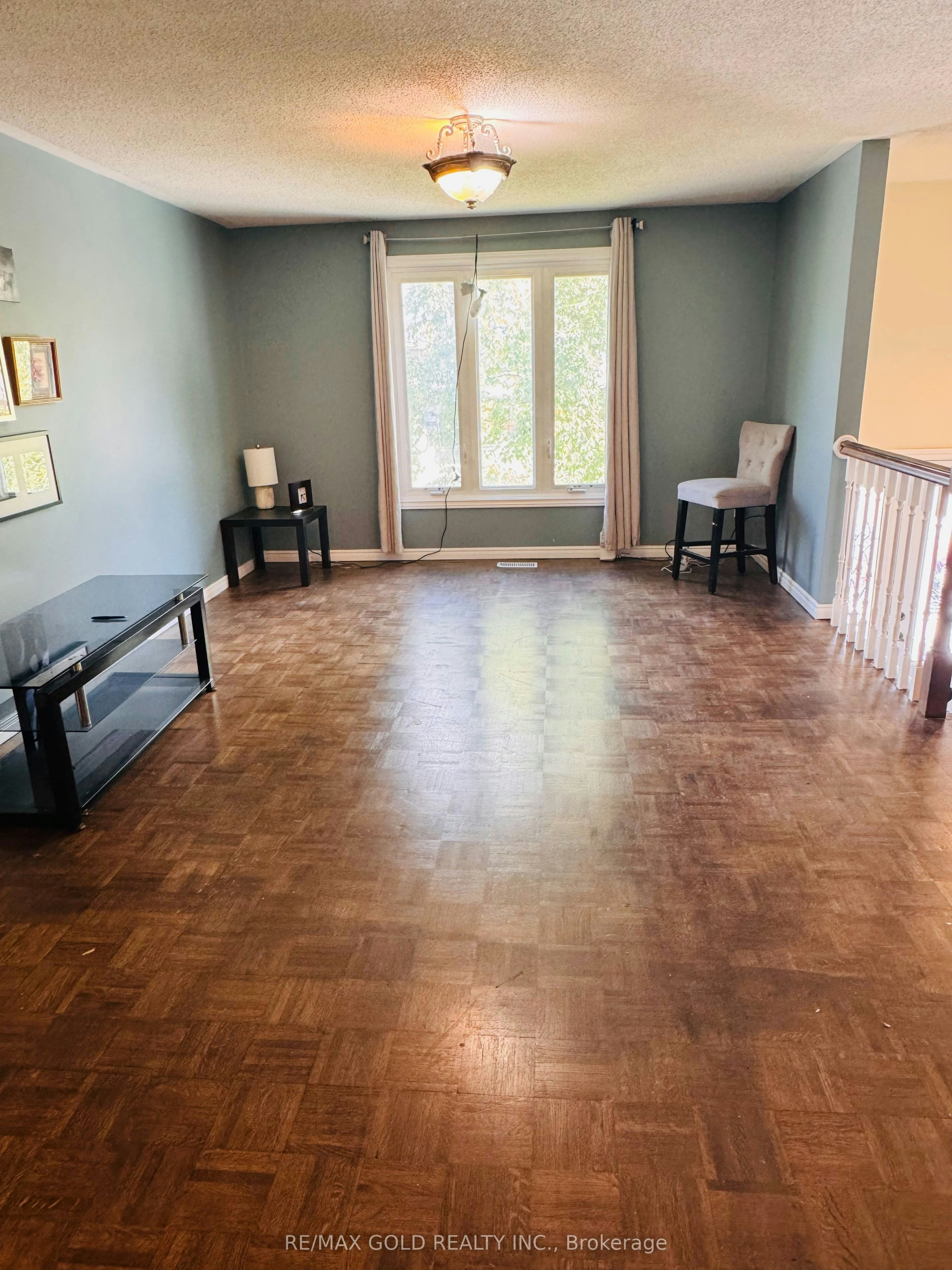 345 Imperial Road S, Guelph, ON, N1K 1L7 - 5