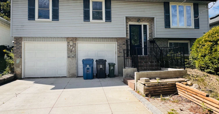 345 Imperial Road S, Guelph, ON, N1K 1L7