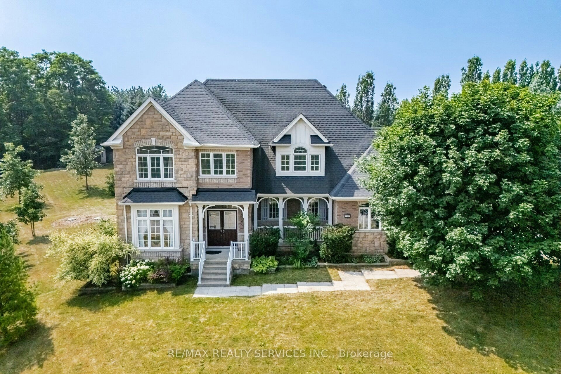 15 Upper Canada Drive, Erin, ON, N0B 1Z0