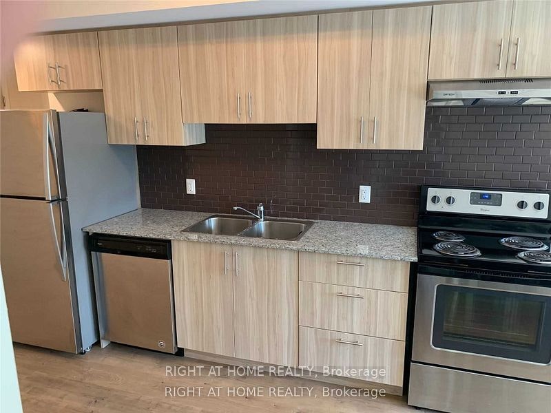 G101-275 Larch Street, Waterloo, ON, N2L 3R2 - 10