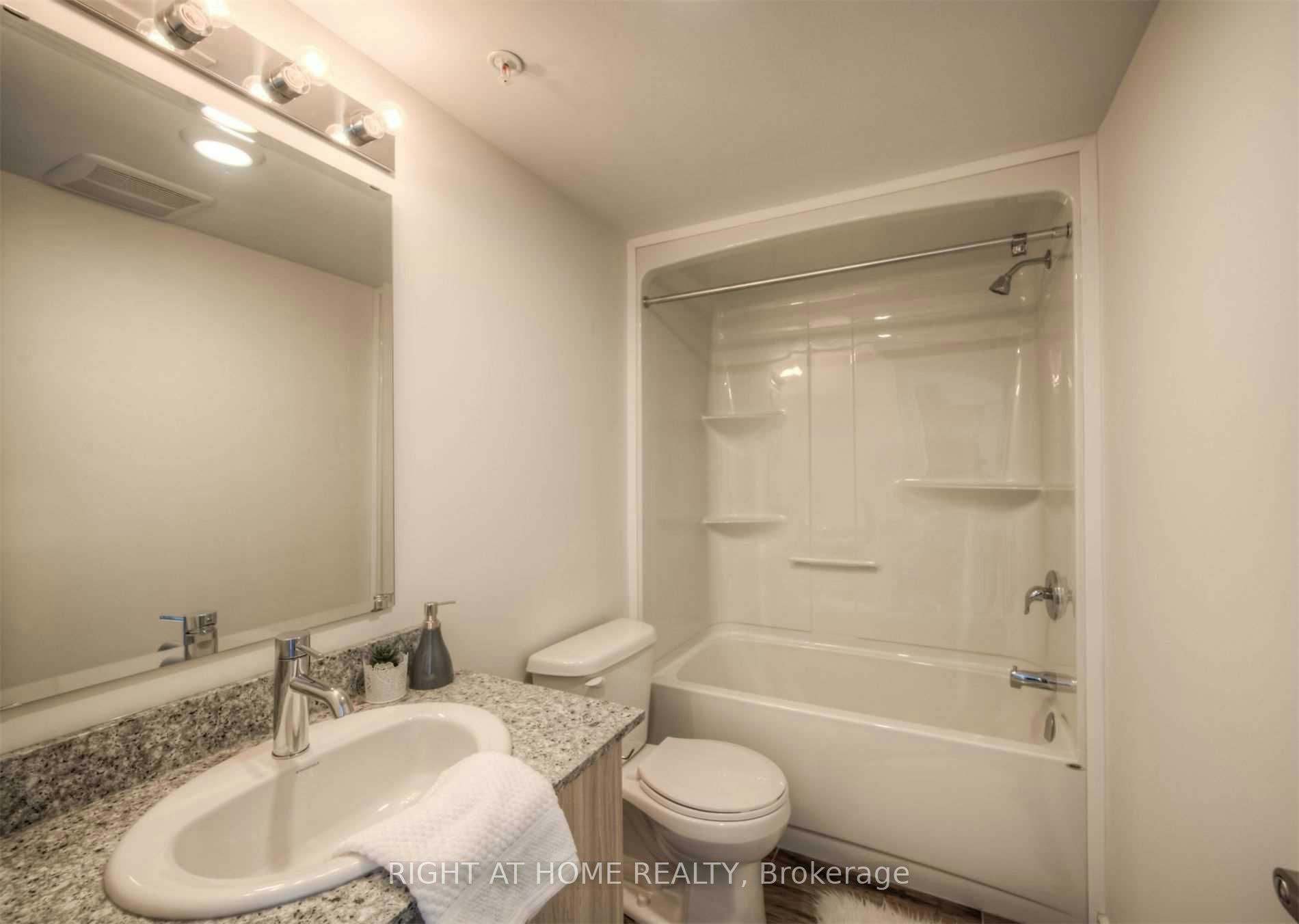 G101-275 Larch Street, Waterloo, ON, N2L 3R2 - 7