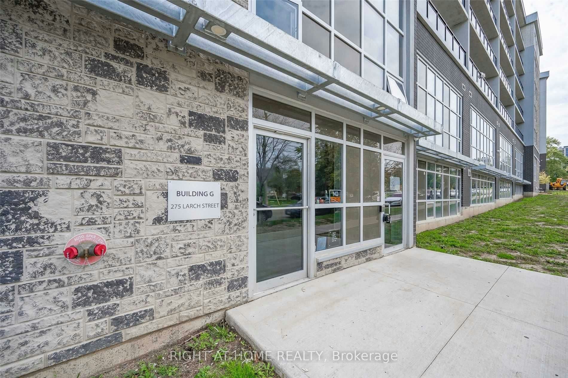 G101-275 Larch Street, Waterloo, ON, N2L 3R2
