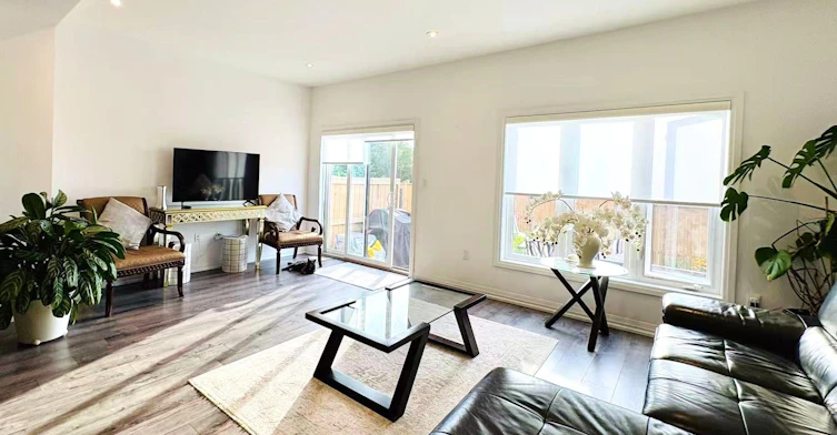 14-61 Soho Street, Hamilton, ON, L8J 0M6 - 3