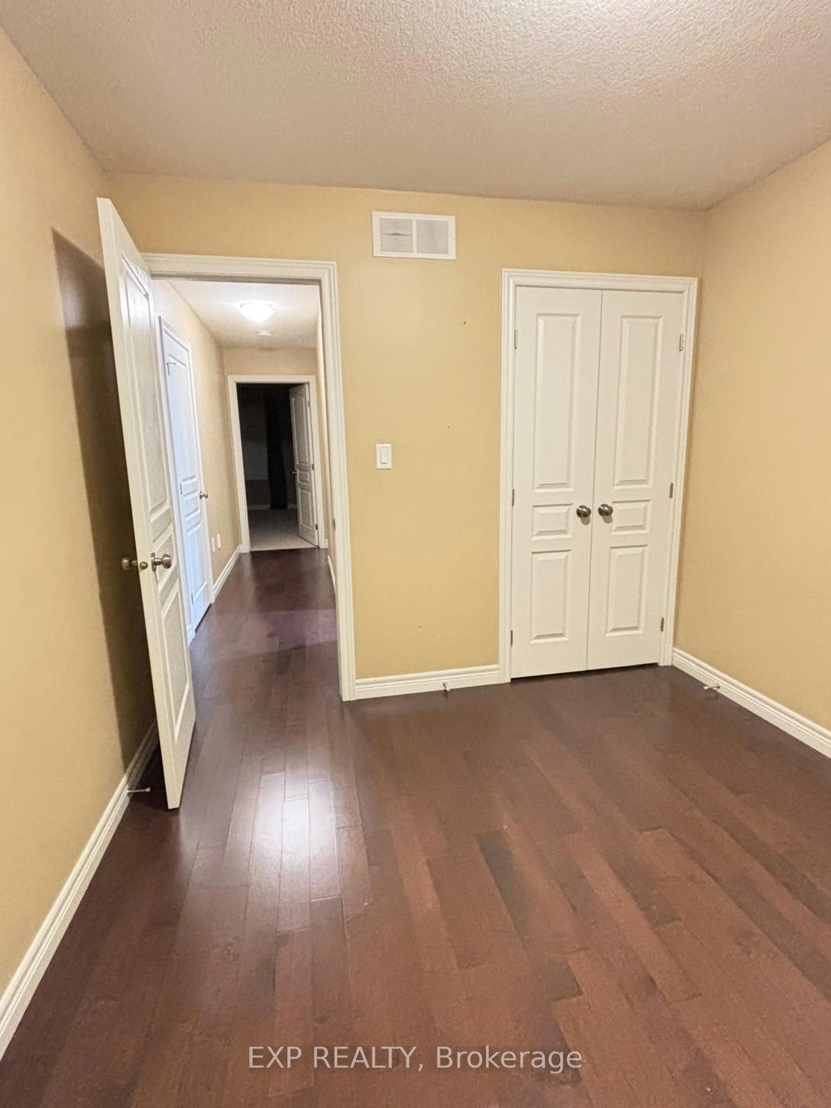 16-6 Chestnut Drive, Grimsby, ON, L3M 0C4 - 21
