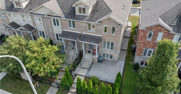 16-6 Chestnut Drive, Grimsby, ON, L3M 0C4 - 2