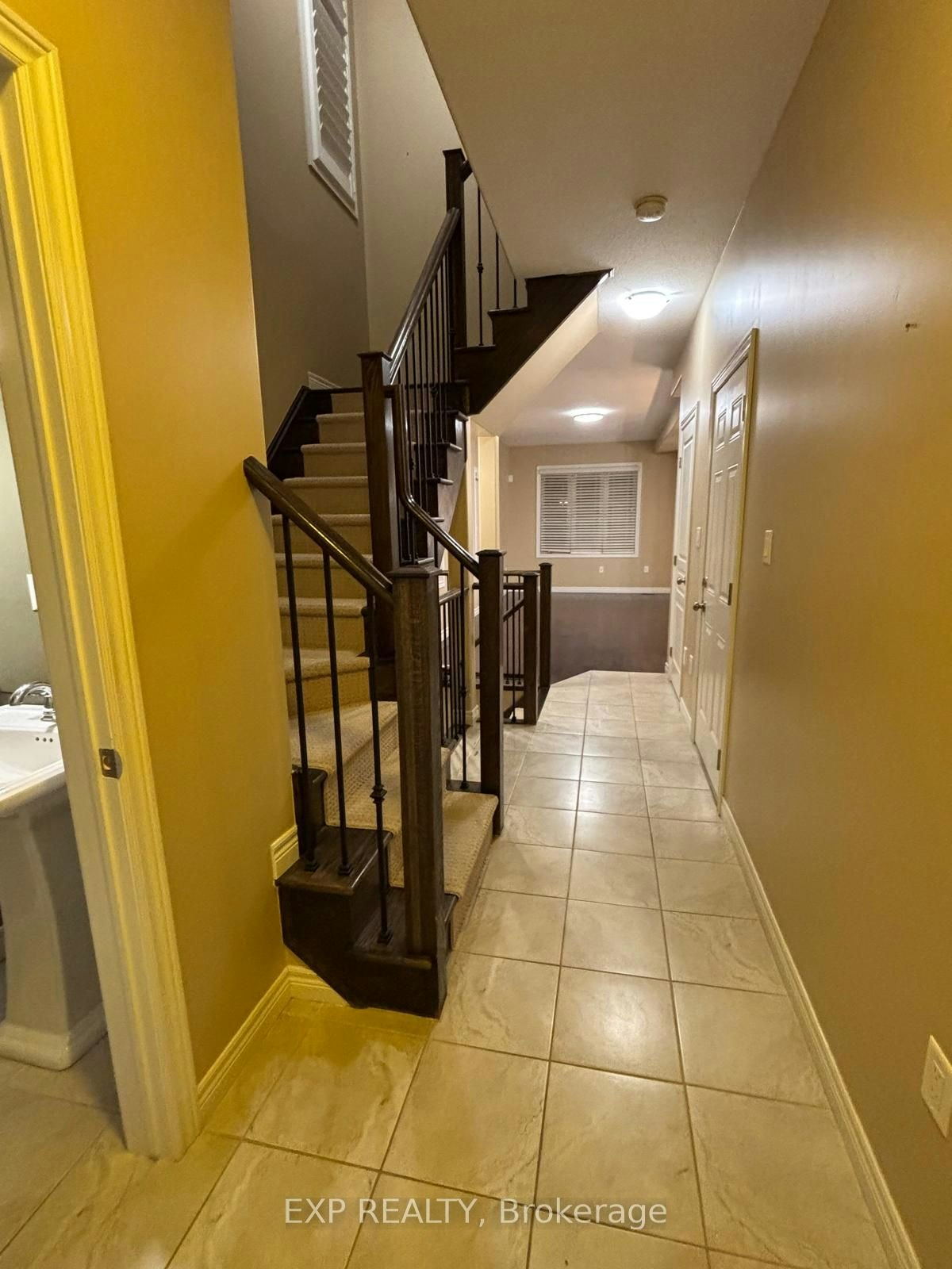 16-6 Chestnut Drive, Grimsby, ON, L3M 0C4 - 39