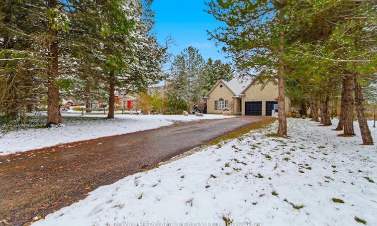 1401 Westdel Bourne Street W