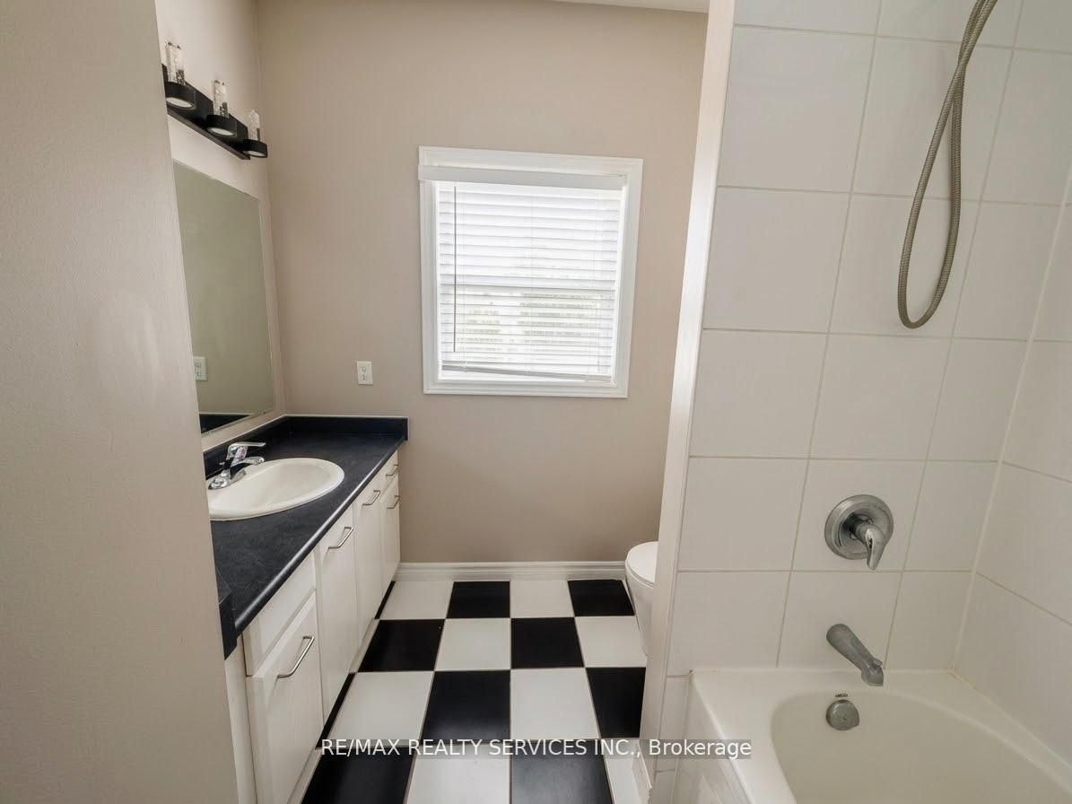 3 Talon Drive, Woodstock, ON, N4V 0A5 - 17
