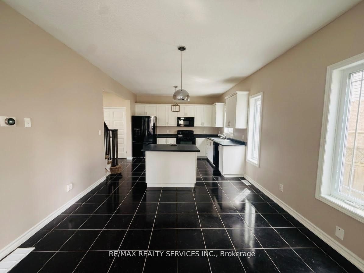 3 Talon Drive, Woodstock, ON, N4V 0A5 - 5