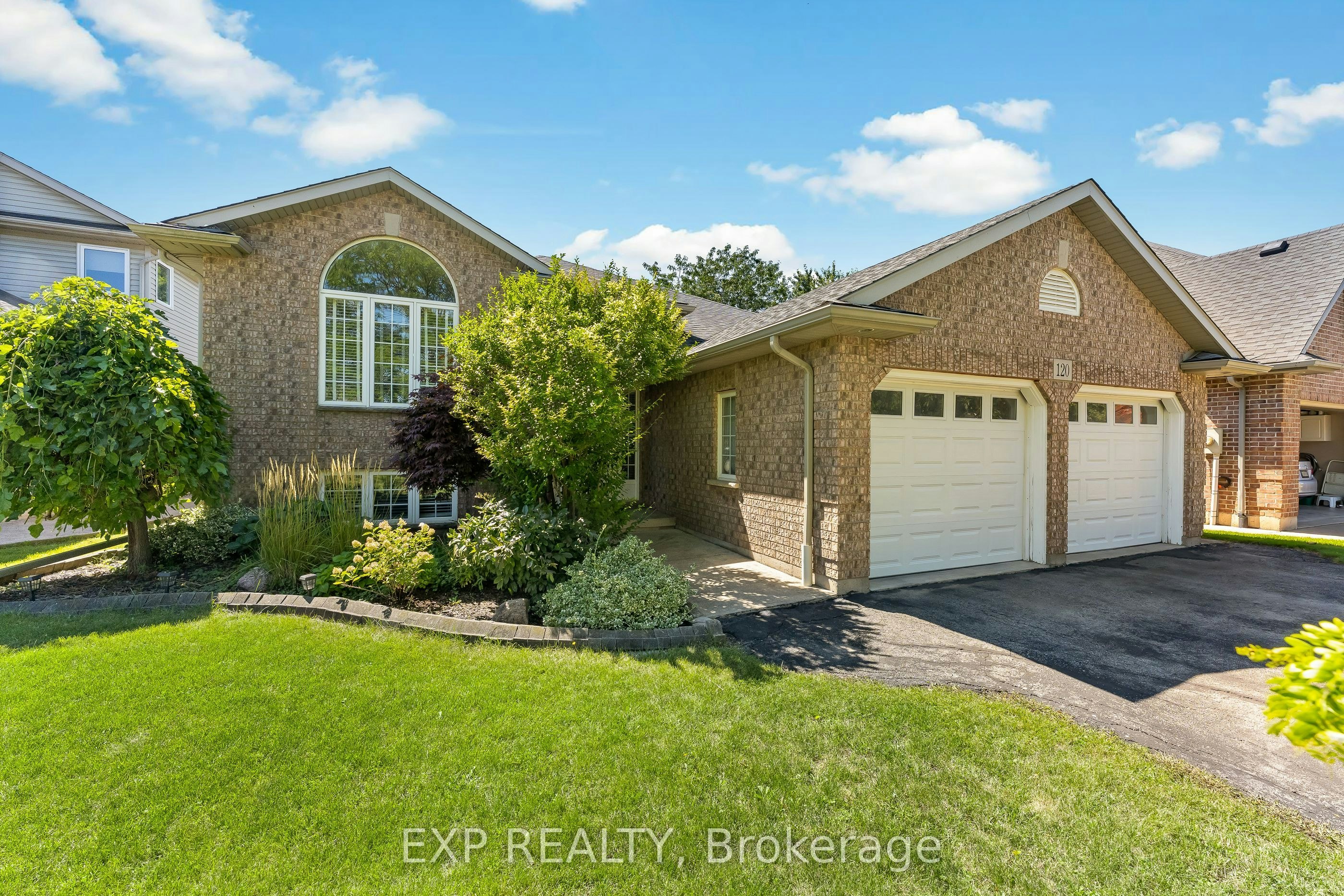 120 Redwood Court, Welland, ON, L3C 7C4