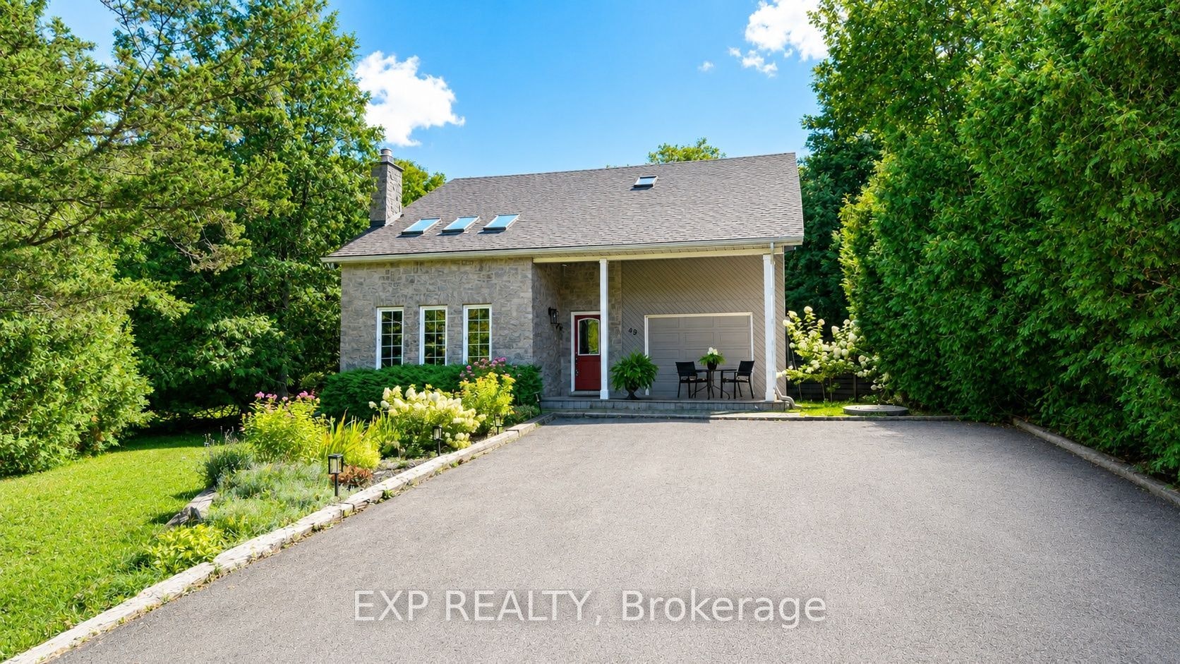 49 King Street W, Blue Mountains, ON, N0H 2P0