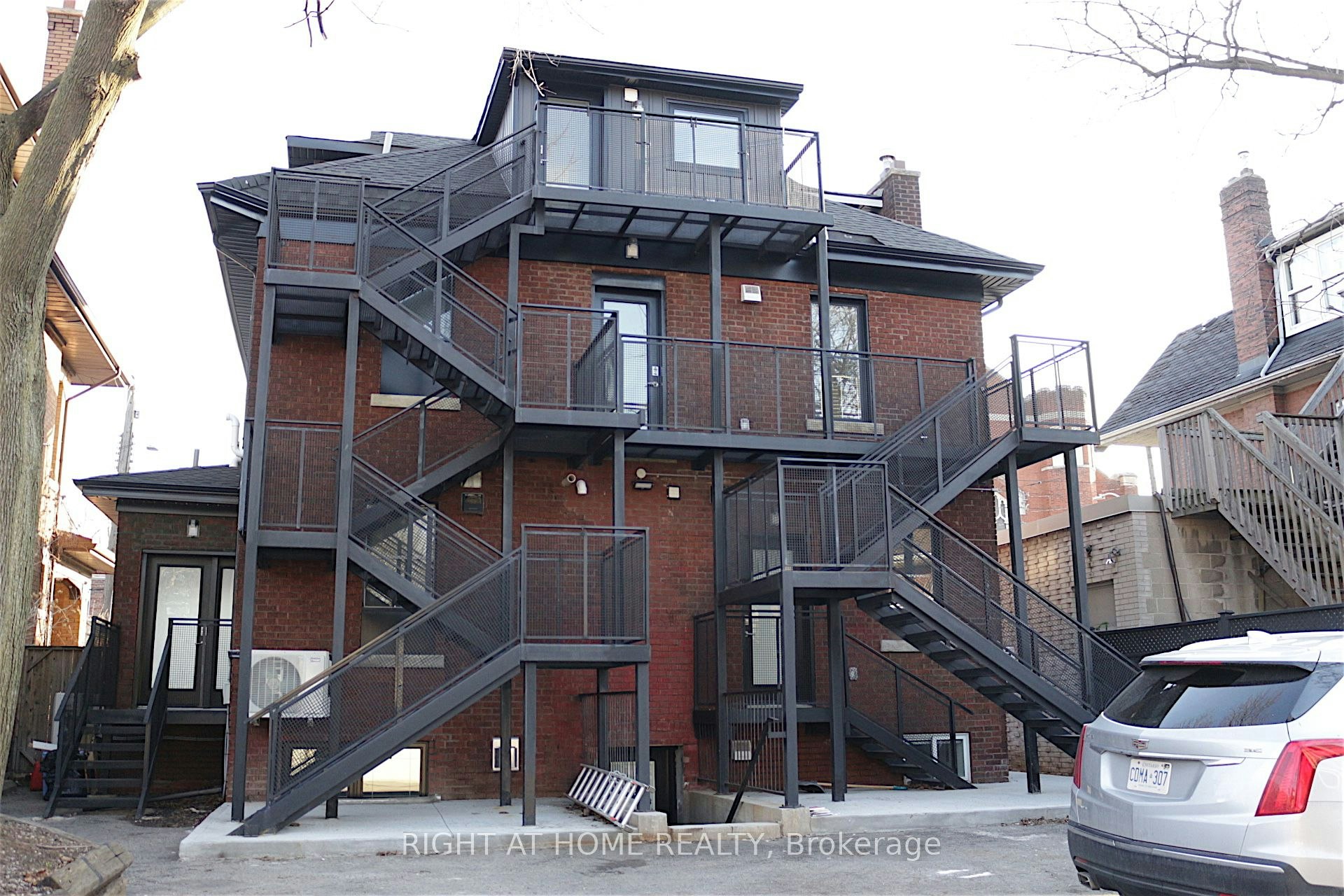 4-843 Main Street E, Hamilton, ON, L8M 1L8 - 15