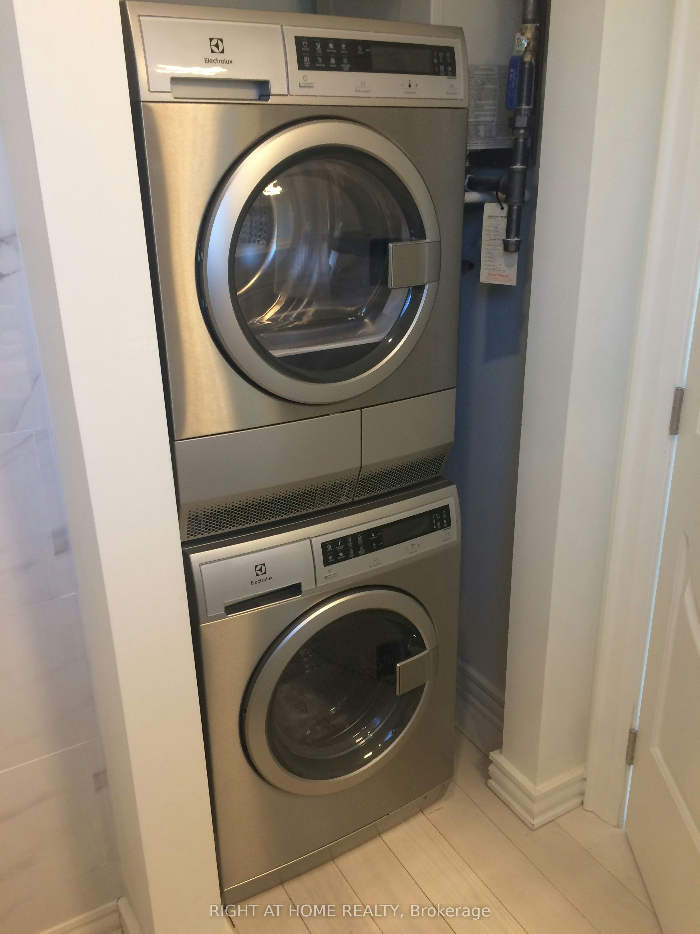 4-843 Main Street E, Hamilton, ON, L8M 1L8 - 14