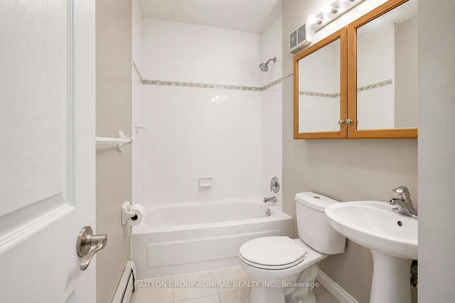 704-30 Summit Avenue, Hamilton, ON, L8V 2R8 - 8