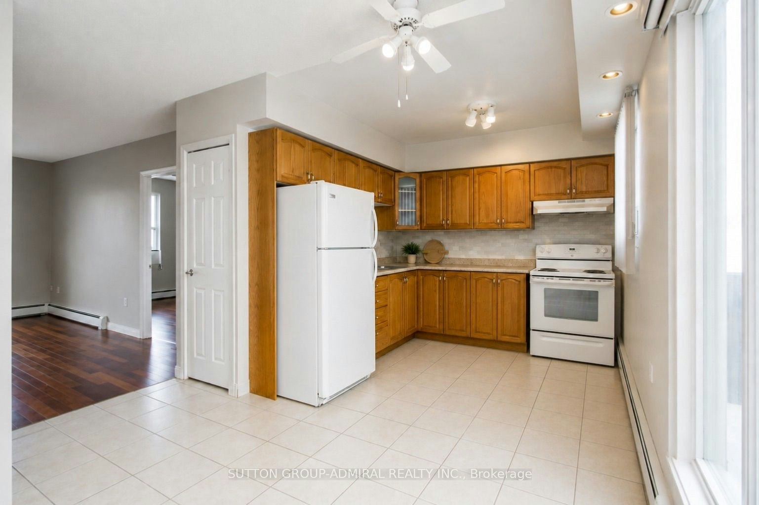 704-30 Summit Avenue, Hamilton, ON, L8V 2R8 - 3