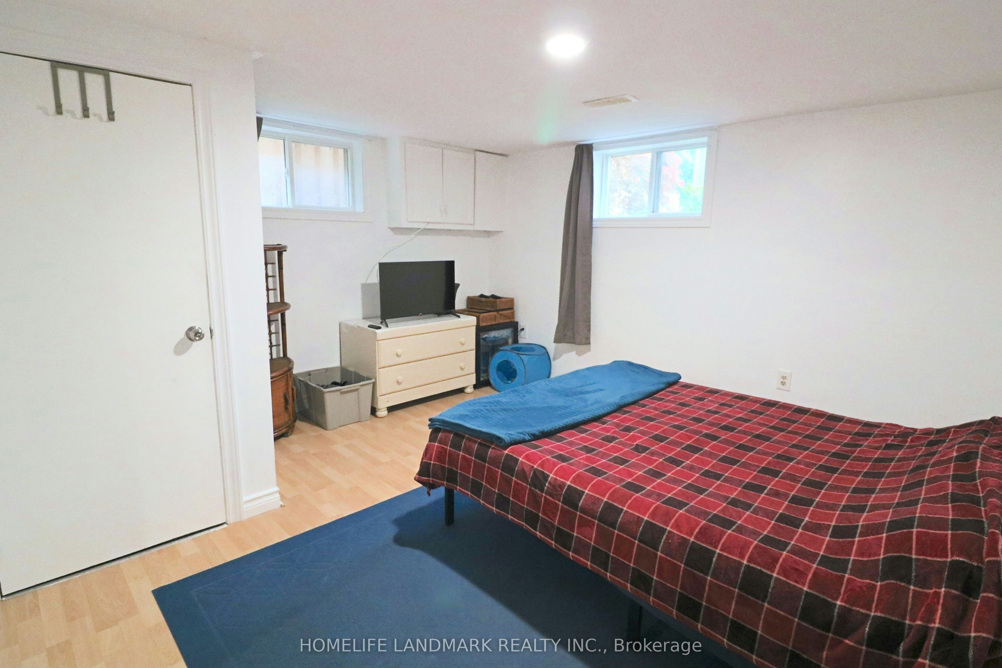 Lower Level-4472 Third Avenue, Niagara Falls, ON, L2E 4K9 - 4