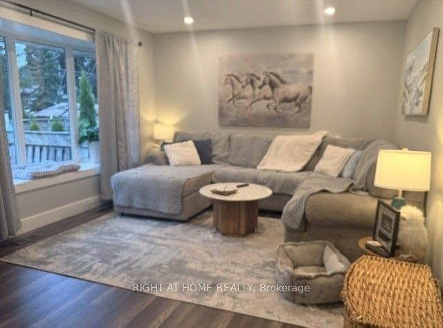 919 Rose Street, Cambridge, ON, N3H 2G4 - 6