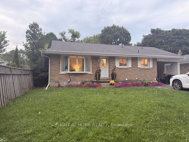 919 Rose Street, Cambridge, ON, N3H 2G4
