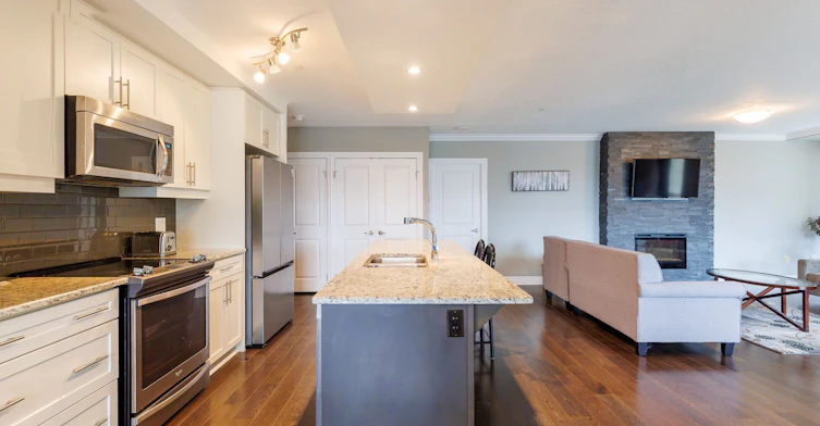 211-240 Villagewalk Boulevard, London, ON, N6G 0P6 - 10