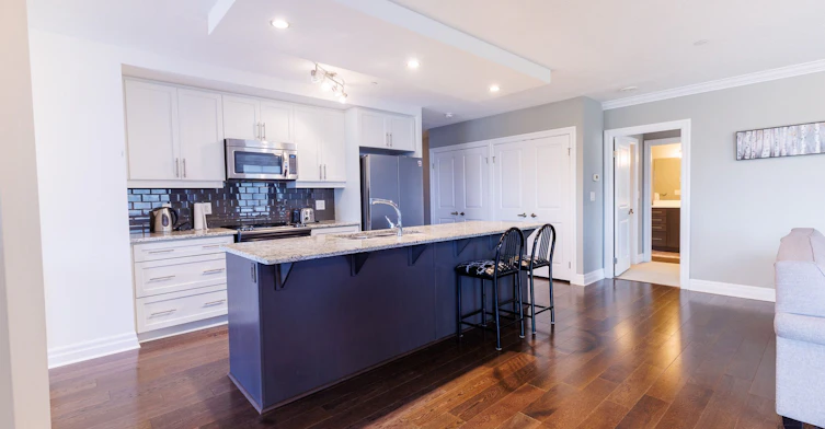 211-240 Villagewalk Boulevard, London, ON, N6G 0P6 - 9