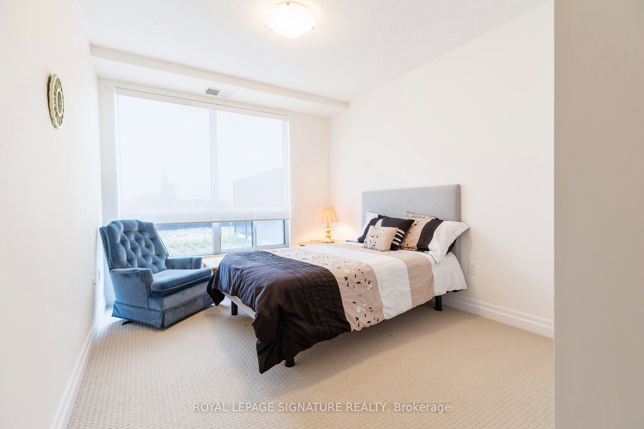 211-240 Villagewalk Boulevard, London, ON, N6G 0P6 - 6