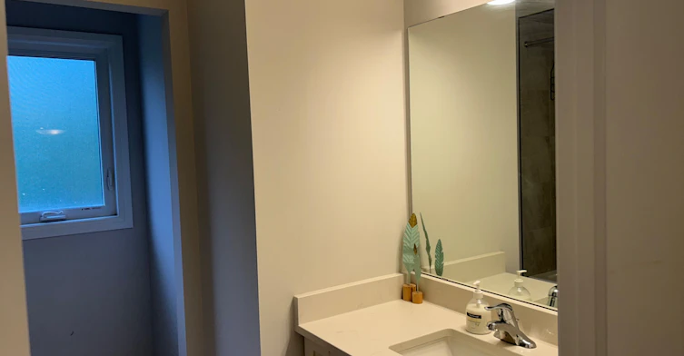 Upper-9306 White Oak Avenue, Niagara Falls, ON, L2G 0E9 - 28