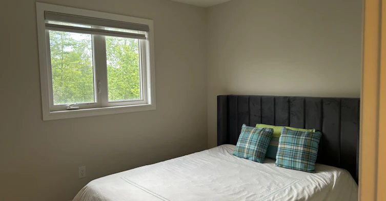 Upper-9306 White Oak Avenue, Niagara Falls, ON, L2G 0E9 - 29