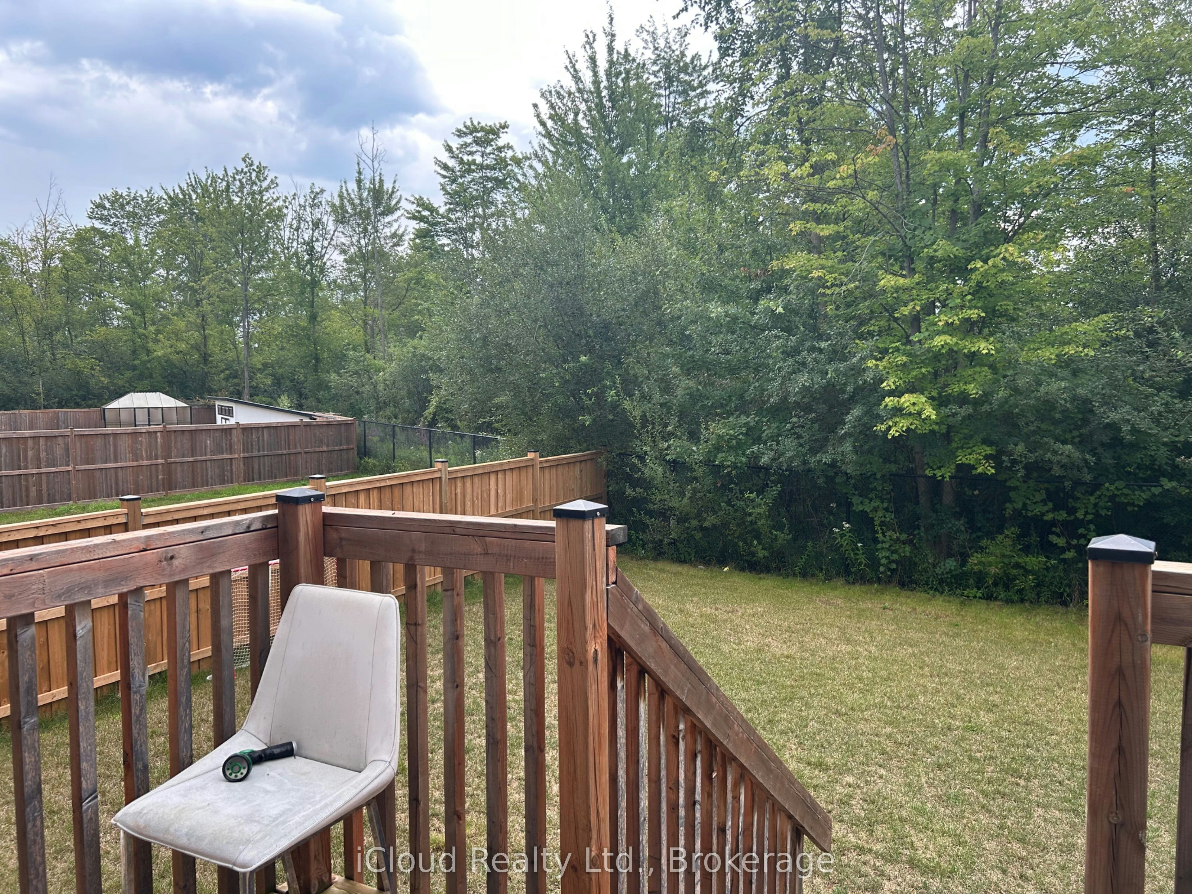 Upper-9306 White Oak Avenue, Niagara Falls, ON, L2G 0E9 - 16