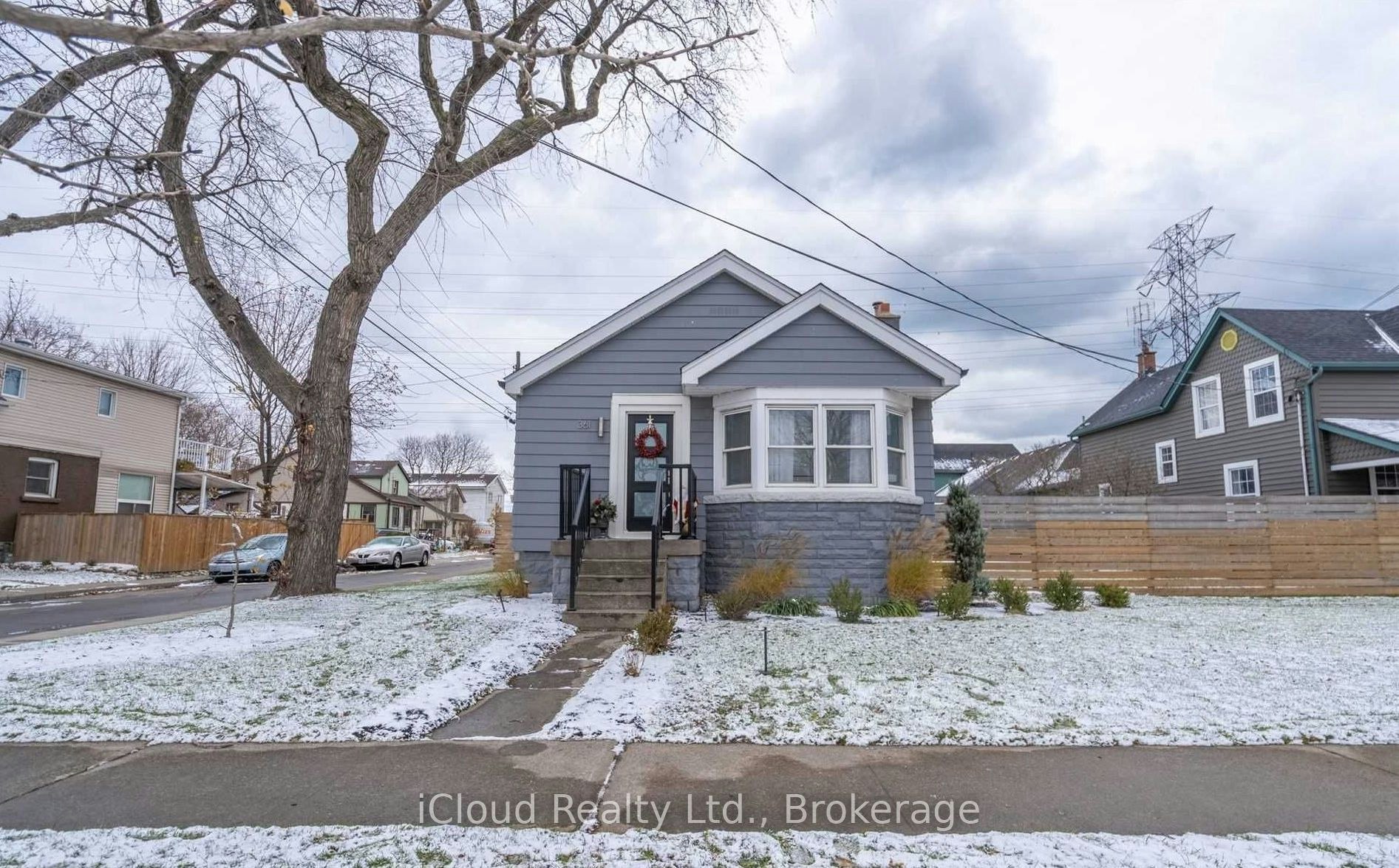 Main-361 Beach Boulevard W, Hamilton, ON, L8H 6W4 - 2