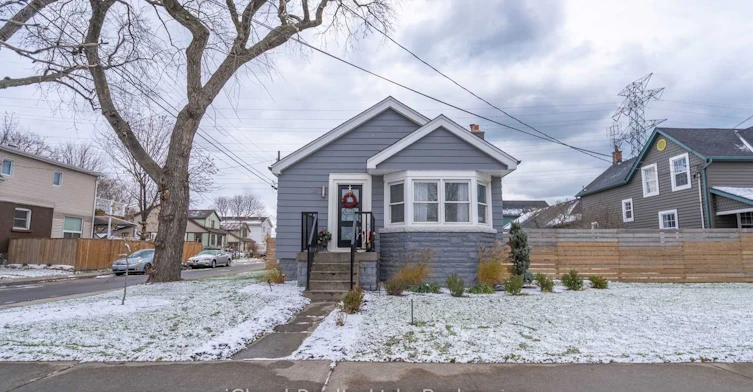 Main-361 Beach Boulevard W, Hamilton, ON, L8H 6W4 - 2